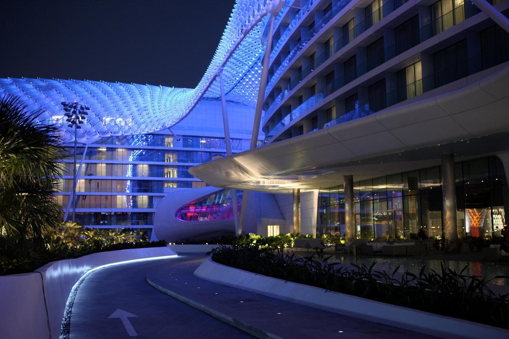 W Abu Dhabi - Yas Island Otel Dış mekan fotoğraf